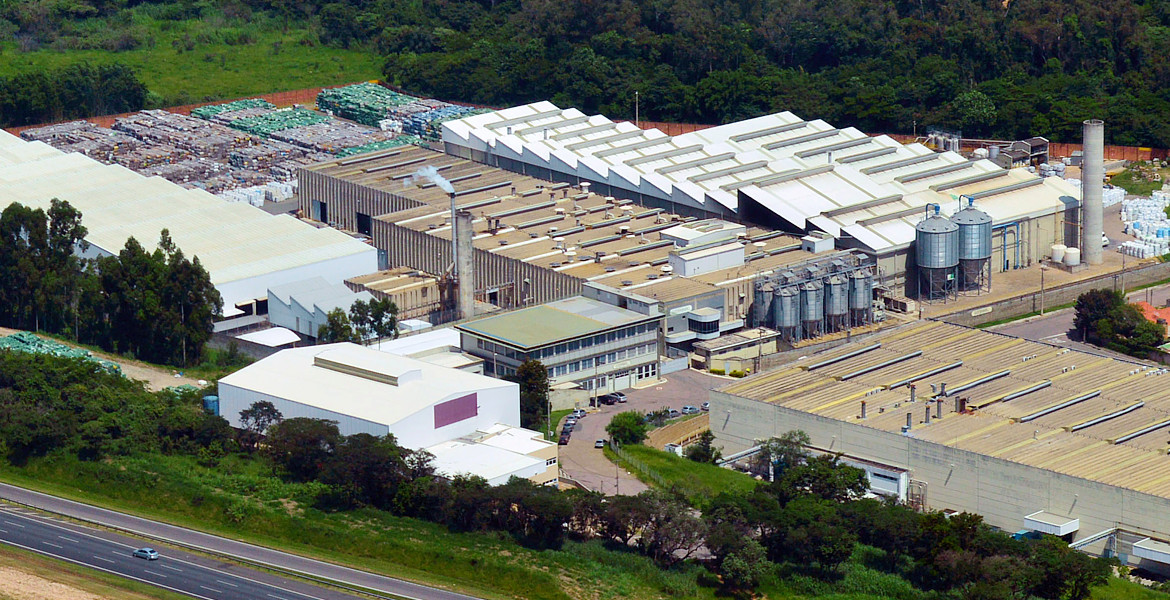 Ecofabril abre vaga na Região com salário de R$ 3.480 e benefícios